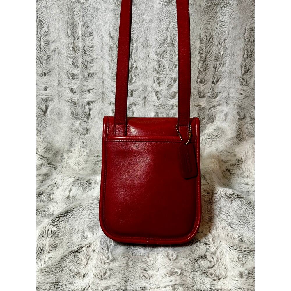 Vintage Coach Small Sidepack 9978 Red Leather Belt Bag Crossbody USA - Picture 2 of 12